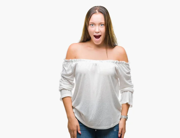 Young Caucasian Beautiful Woman Isolated Background Afraid Shocked Surprise Expression — Stock Photo, Image