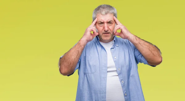 Hombre Mayor Guapo Sobre Fondo Aislado Con Mano Cabeza Para —  Fotos de Stock