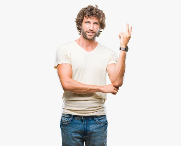 Hombre Modelo Hispano Guapo Sobre Fondo Aislado Sonriendo Con Cara —  Fotos de Stock