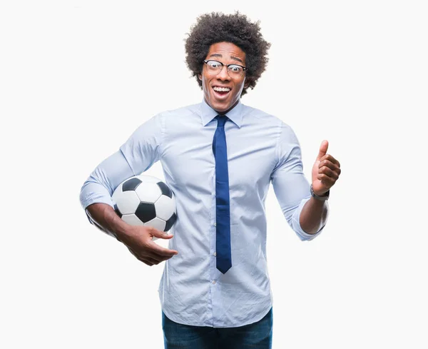 Afroamerikanischer Manager Mann Hält Fußballball Über Isoliertem Hintergrund Schreit Stolz — Stockfoto