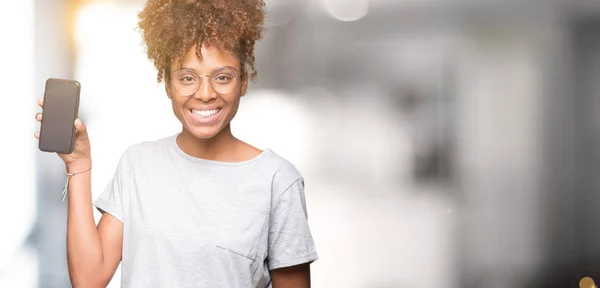 Genç Afro Amerikan Kadın Gösteren Smartphone Ekran Üzerinde Duran Diş — Stok fotoğraf