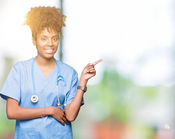 Jeune Femme Médecin Afro Américaine Sur Fond Isolé Avec Grand — Photo