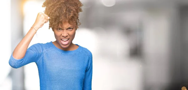 Mooie Jonge Afro Amerikaanse Vrouw Geïsoleerde Achtergrond Boos Gekke Verhogen — Stockfoto