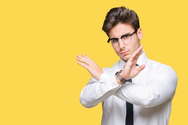 Junger Geschäftsmann Mit Brille Über Isoliertem Hintergrund Zurückweisung Ausdruck Verschränkte — Stockfoto