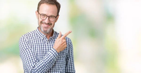 Schöner Älterer Eleganter Älterer Geschäftsmann Mit Brille Über Isoliertem Hintergrund — Stockfoto