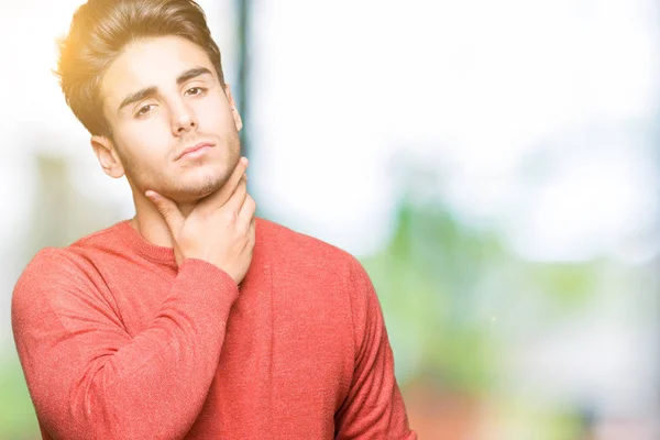 Young Handsome Man Isolated Background Touching Painful Neck Sore Throat — Stock Photo, Image