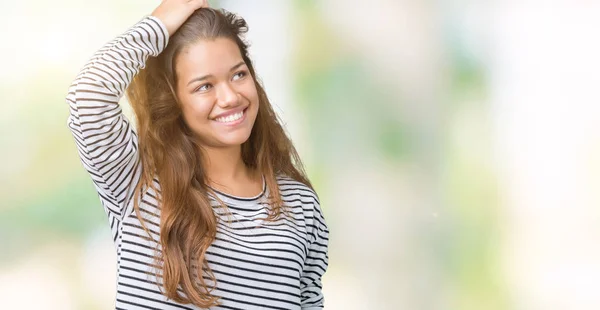 Młoda Piękna Brunetka Kobieta Ubrana Paski Sweterek Białym Tle Uśmiechający — Zdjęcie stockowe