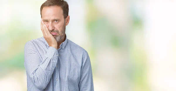 Knappe Middenleeftijd Elegante Senior Man Geïsoleerde Achtergrond Denken Zoek Moe — Stockfoto