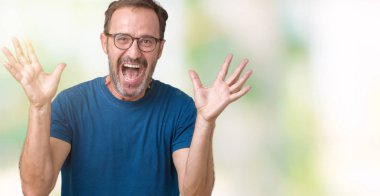 Üzerinde gözlük nedir yakışıklı orta yaş ağarmış komuta sizde deli kutluyor arka plan izole ve silah ile başarı için yükseltilmiş ve açık gözleri heyecanlı çığlık hayrete düşürdü. Kazanan kavramı