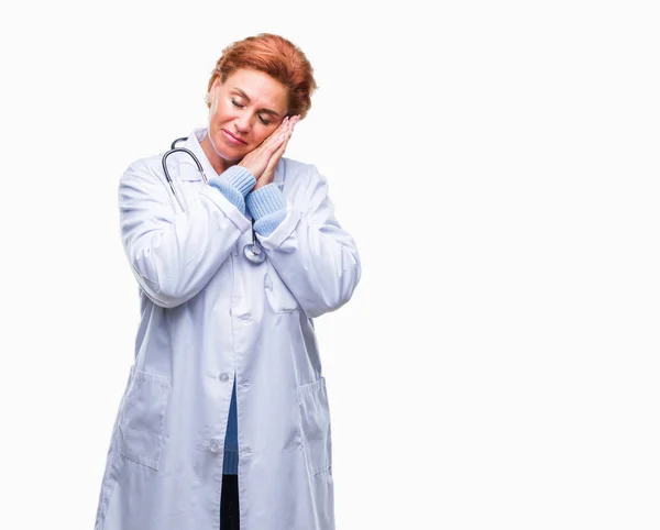 Senior Caucasian Doctor Woman Wearing Medical Uniform Isolated Background Sleeping — Stock Photo, Image
