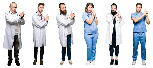 Collage Grupo Médicos Cirujanos Personas Sobre Fondo Blanco Aislado Sosteniendo — Foto de Stock