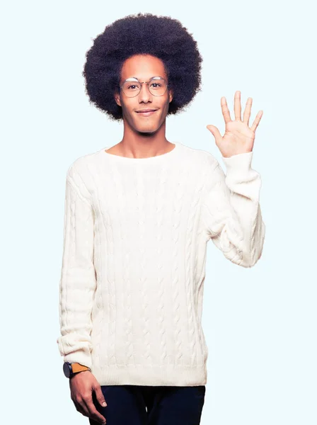 Young African American Man Afro Hair Wearing Glasses Showing Pointing — Stock Photo, Image