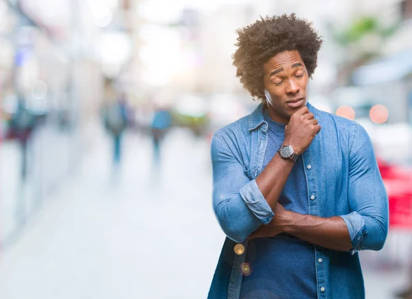 Afro Americano Uomo Sfondo Isolato Pensando Cercando Stanco Annoiato Con — Foto Stock