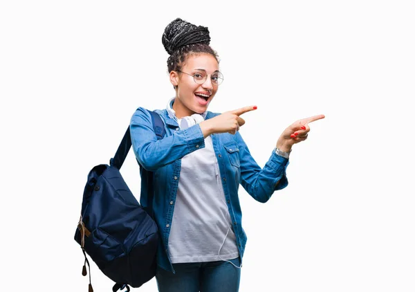 Jovem Trançado Cabelo Afro Americano Estudante Menina Vestindo Mochila Sobre — Fotografia de Stock