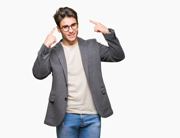 Junger Geschäftsmann Mit Brille Über Isoliertem Hintergrund Lächelnd Und Mit — Stockfoto