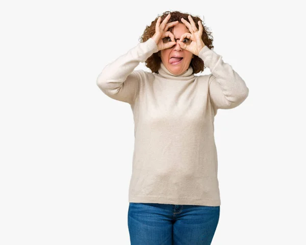 Hermosa Mujer Mediana Edad Ager Usando Suéter Cuello Alto Gafas — Foto de Stock