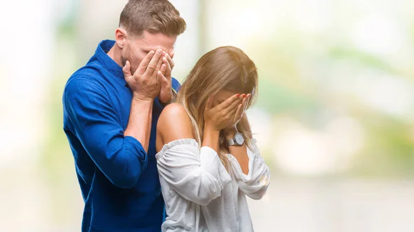 Jong Koppel Verliefd Geïsoleerde Achtergrond Met Trieste Uitdrukking Waarin Gezicht — Stockfoto