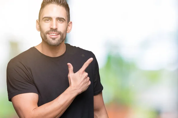 Jovem Homem Bonito Sobre Fundo Isolado Alegre Com Sorriso Rosto — Fotografia de Stock