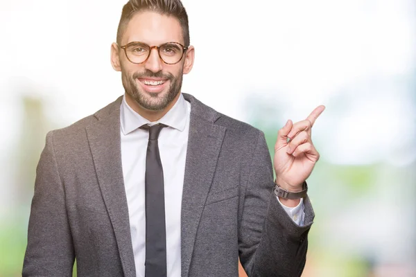 Joven Hombre Negocios Guapo Sobre Fondo Aislado Con Una Gran —  Fotos de Stock