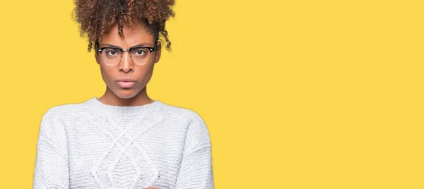 Bella Giovane Donna Afroamericana Che Indossa Maglione Invernale Sfondo Isolato — Foto Stock