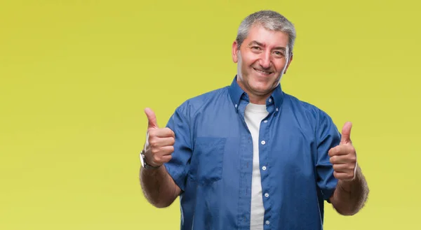 Hombre Mayor Guapo Sobre Signo Éxito Fondo Aislado Haciendo Gesto — Foto de Stock