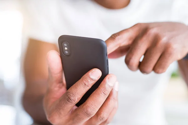 Close African American Man Hands Using Smartphone — Stock Photo, Image