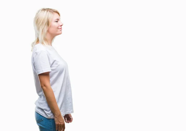 Jovem Bela Mulher Loira Vestindo Shirt Branca Sobre Fundo Isolado — Fotografia de Stock