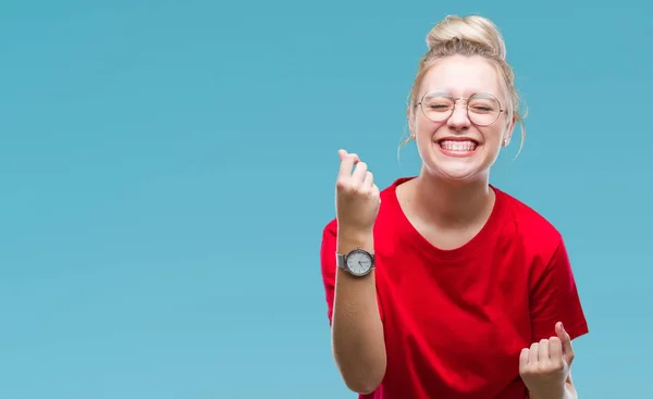 Mulher Loira Jovem Usando Óculos Sobre Fundo Isolado Muito Feliz — Fotografia de Stock