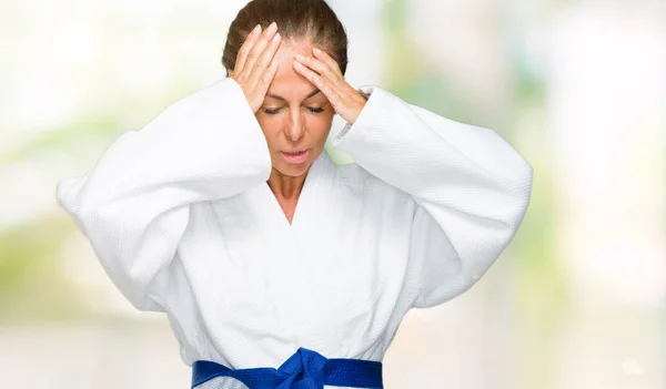 Middle Age Adult Woman Wearing Karate Kimono Uniform Isolated Background — Stock Photo, Image