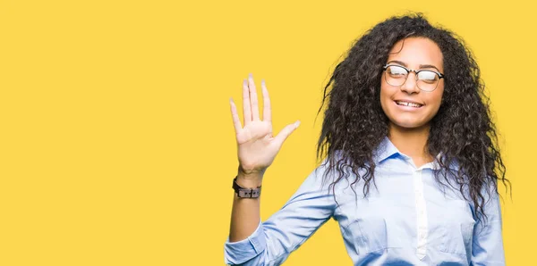 Joven Hermosa Chica Negocios Con Pelo Rizado Con Gafas Que —  Fotos de Stock