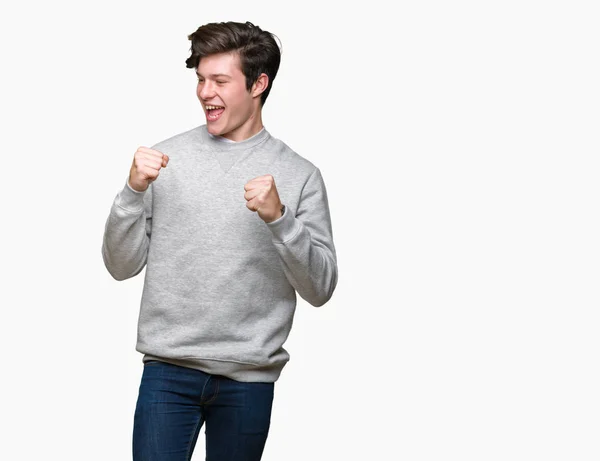 Homem Desportivo Bonito Jovem Vestindo Camisola Sobre Fundo Isolado Muito — Fotografia de Stock