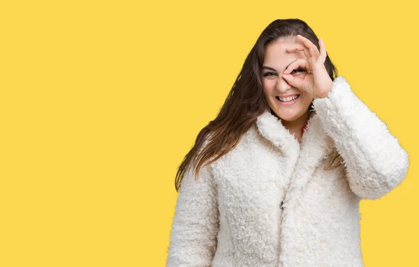 Mulher Bonita Size Jovem Usando Casaco Ovelha Inverno Sobre Fundo — Fotografia de Stock