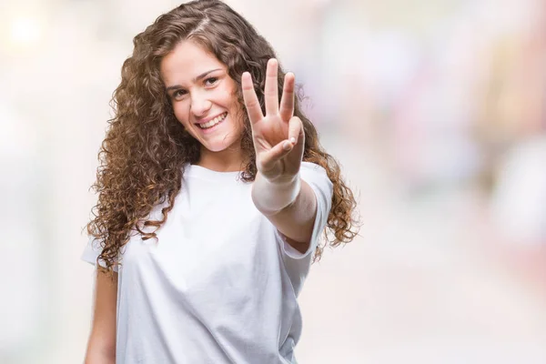 Linda Morena Cabelo Encaracolado Jovem Vestindo Shirt Casual Sobre Fundo — Fotografia de Stock