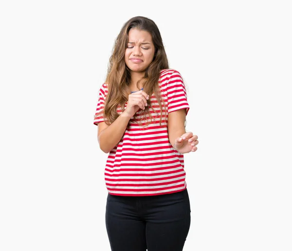 Joven Mujer Morena Hermosa Con Rayas Camiseta Sobre Fondo Aislado —  Fotos de Stock