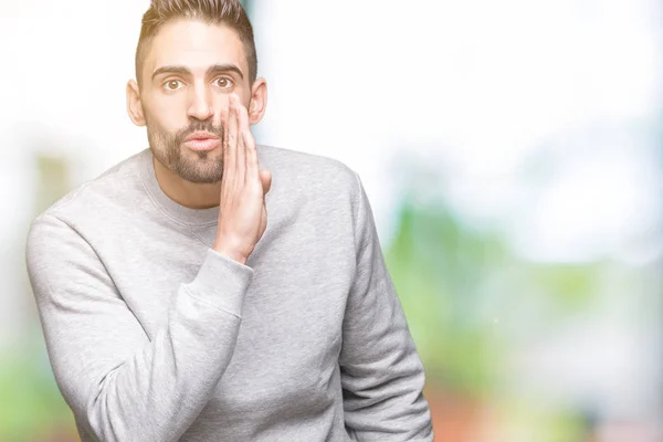 Joven Hombre Guapo Con Sudadera Sobre Fondo Aislado Mano Boca —  Fotos de Stock