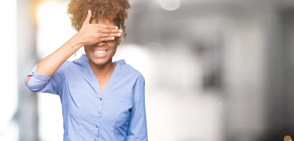 Gyönyörű Fiatal Afro Amerikai Üzletasszony Elszigetelt Háttér Mosolyogva Nevetve Kezét — Stock Fotó