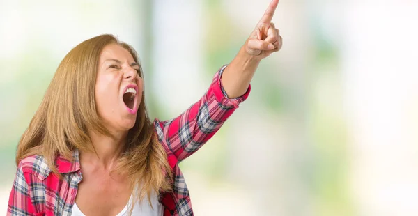 Beautiful Middle Age Woman Wearing Isolated Background Pointing Finger Surprised — Stock Photo, Image