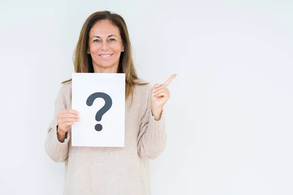 Middle Age Woman Thinking Holding Paper Question Mark Symbol Isolated — Stock Photo, Image