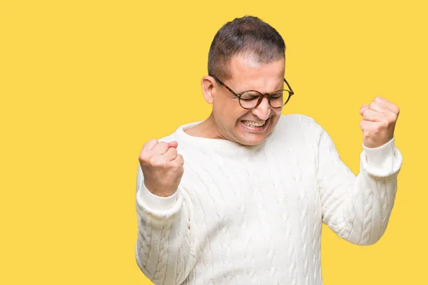 Középkorú Arab Férfi Szemüveg Viselése Alatt Elszigetelt Háttér Nagyon Boldog — Stock Fotó