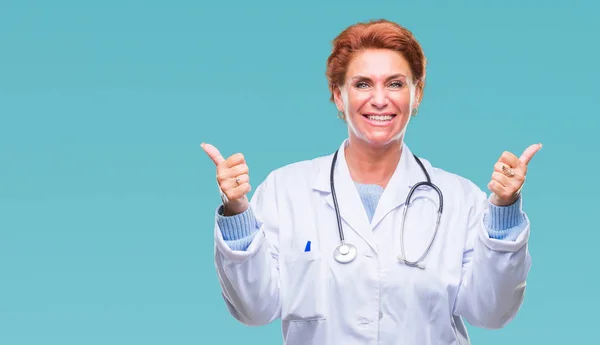 Senior Caucasian Doctor Woman Wearing Medical Uniform Isolated Background Success — Stock Photo, Image