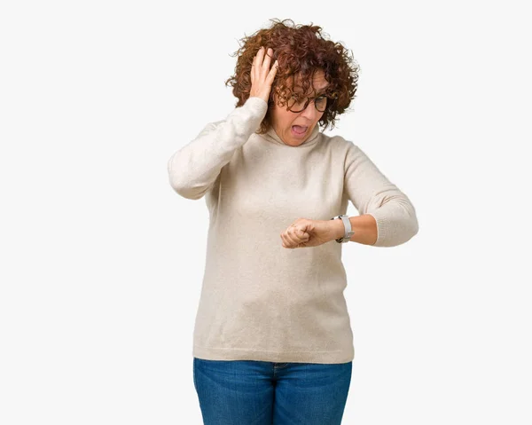 Mooie Midden Ager Senior Vrouw Dragen Coltrui Trui Glazen Geïsoleerde — Stockfoto