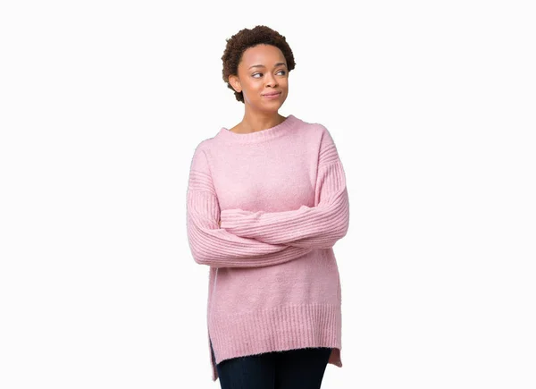 Hermosa Joven Afroamericana Mujer Sobre Fondo Aislado Sonriendo Mirando Lado — Foto de Stock