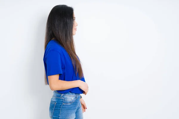 Hermosa Mujer Morena Sobre Fondo Aislado Mirando Lado Pose Perfil —  Fotos de Stock