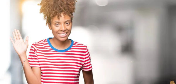 Hermosa Joven Afroamericana Mujer Sobre Fondo Aislado Renuncia Decir Hola — Foto de Stock