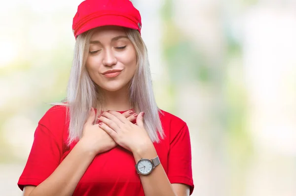 Mulher Loira Jovem Usando Chapéu Vermelho Sobre Fundo Isolado Sorrindo — Fotografia de Stock