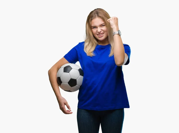 Młoda Kobieta Kaukaski Trzymając Piłki Nożnej Białym Tle Zirytowany Sfrustrowany — Zdjęcie stockowe