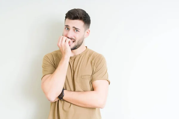 Joven Hombre Guapo Sobre Fondo Aislado Buscando Estresado Nervioso Con —  Fotos de Stock