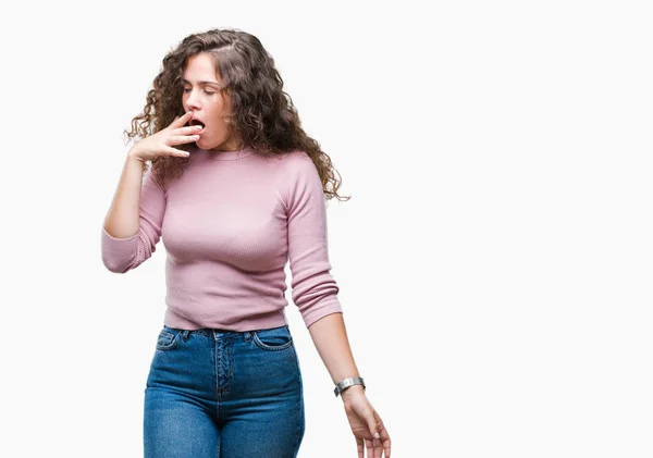 Hermosa Morena Pelo Rizado Joven Con Suéter Rosa Sobre Fondo — Foto de Stock