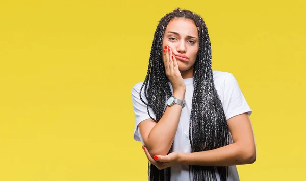 Young Gevlochten Hair Afrikaans Amerikaans Meisje Geïsoleerde Achtergrond Denken Zoek — Stockfoto