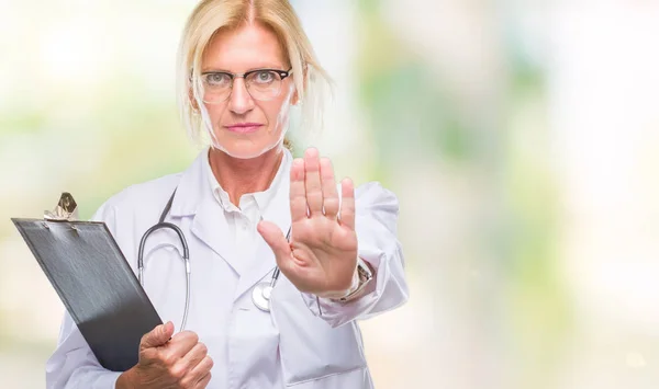 Middle Age Blonde Doctor Woman Holding Clipboard Isolated Background Open — Stock Photo, Image